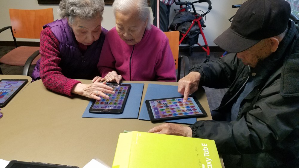 CTN learners using Tablets in Cantonese class